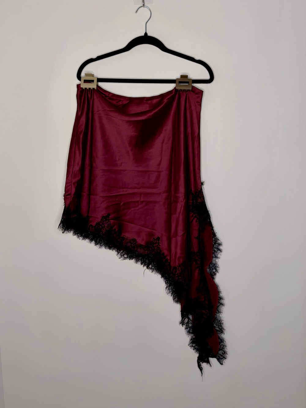 Red lace Skirt